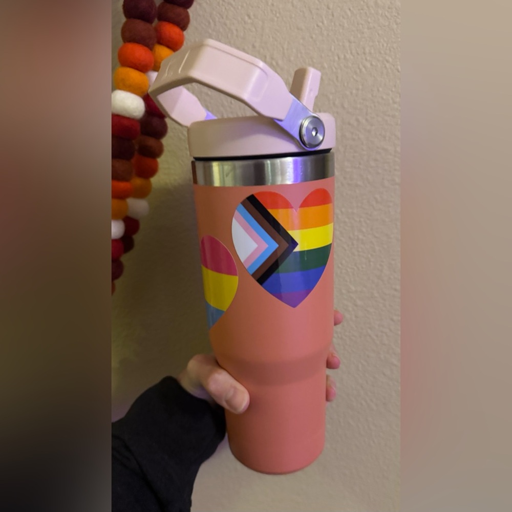 30 Oz. Pink Stanley EUC 🏳️‍🌈🏳️‍⚧️